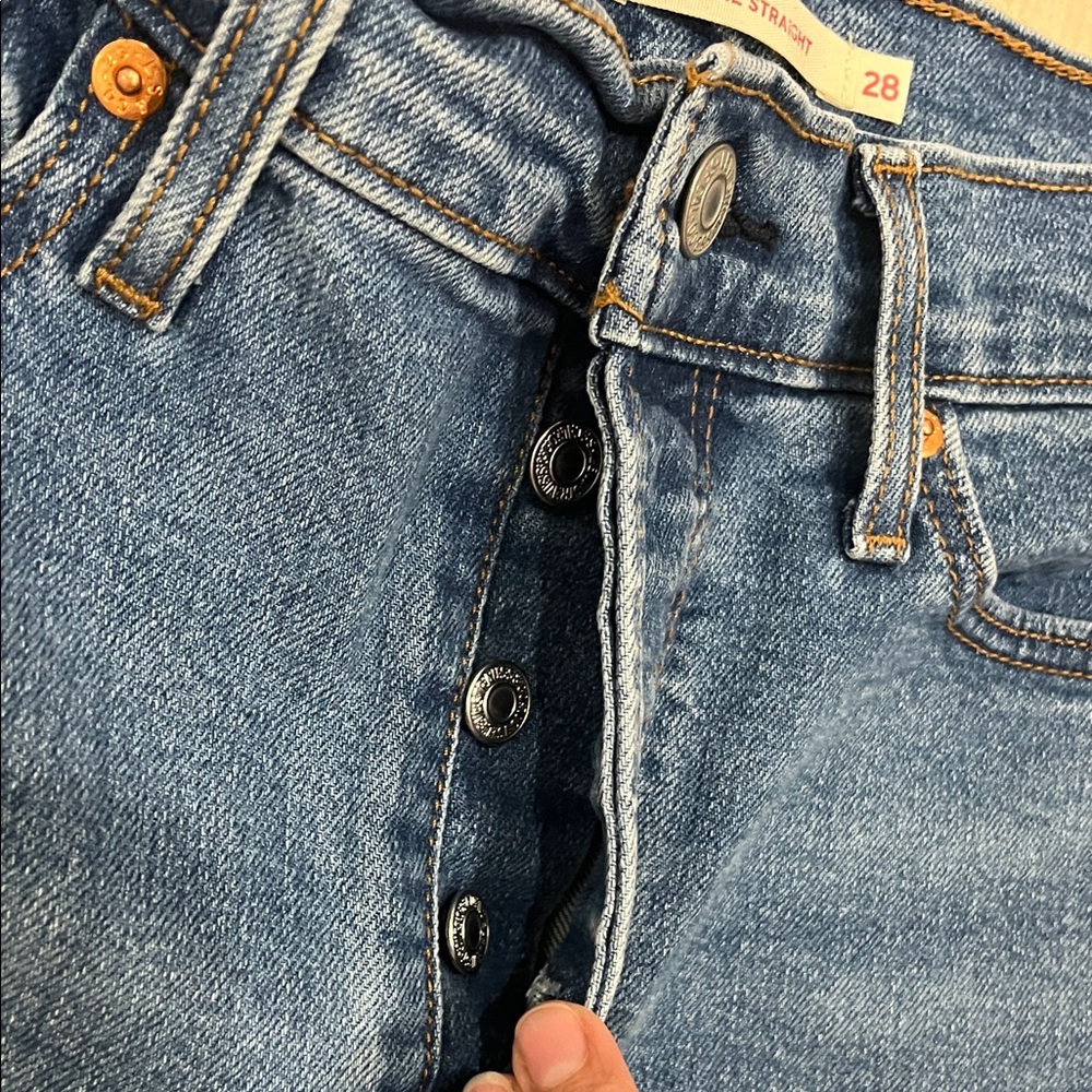 Viral Levi’s wedgie straight Jeans Sz 28 - Picture 3 of 6